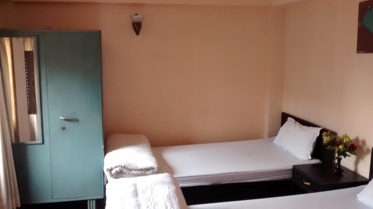 Moonlight Guest House Bhatgoan 外观 照片